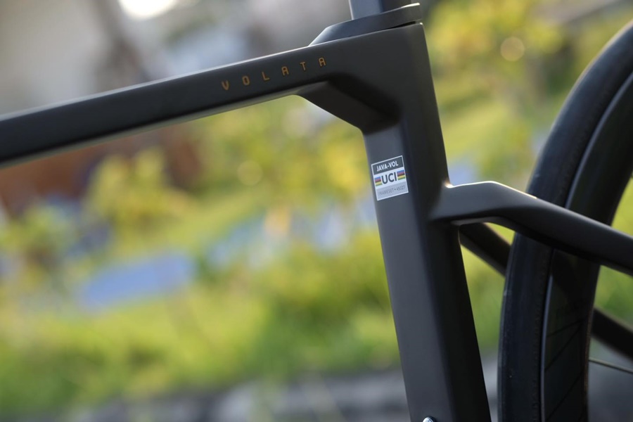 จักรยานเสือหมอบฟูลคาร์บอน JAVA J-AIR VILATA 24sp R7120 All around ชุดเกียร์ Group set Shimano 105 R7120 เฟรม ล้อ ตะเกียบ หลักอาน แฮนด์ คาร์บอน