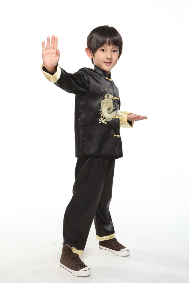 Pre-order ชุดจีนชายเด็ก เสื้อคอจีน ผ้าไหมจีน สีดำปักลายมังกร