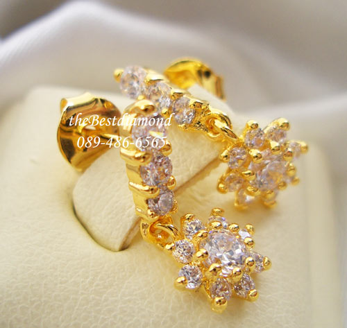 BE408+++ต่างหูแถวตุ้งติ้งดอกไม้++น่ารักดีค่ะ แบบไม่เล็ก ไม่ใหญ่ไป กลางๆ ใส่ติดหูได้ทุกโอกาส หรูหราพอสมควร