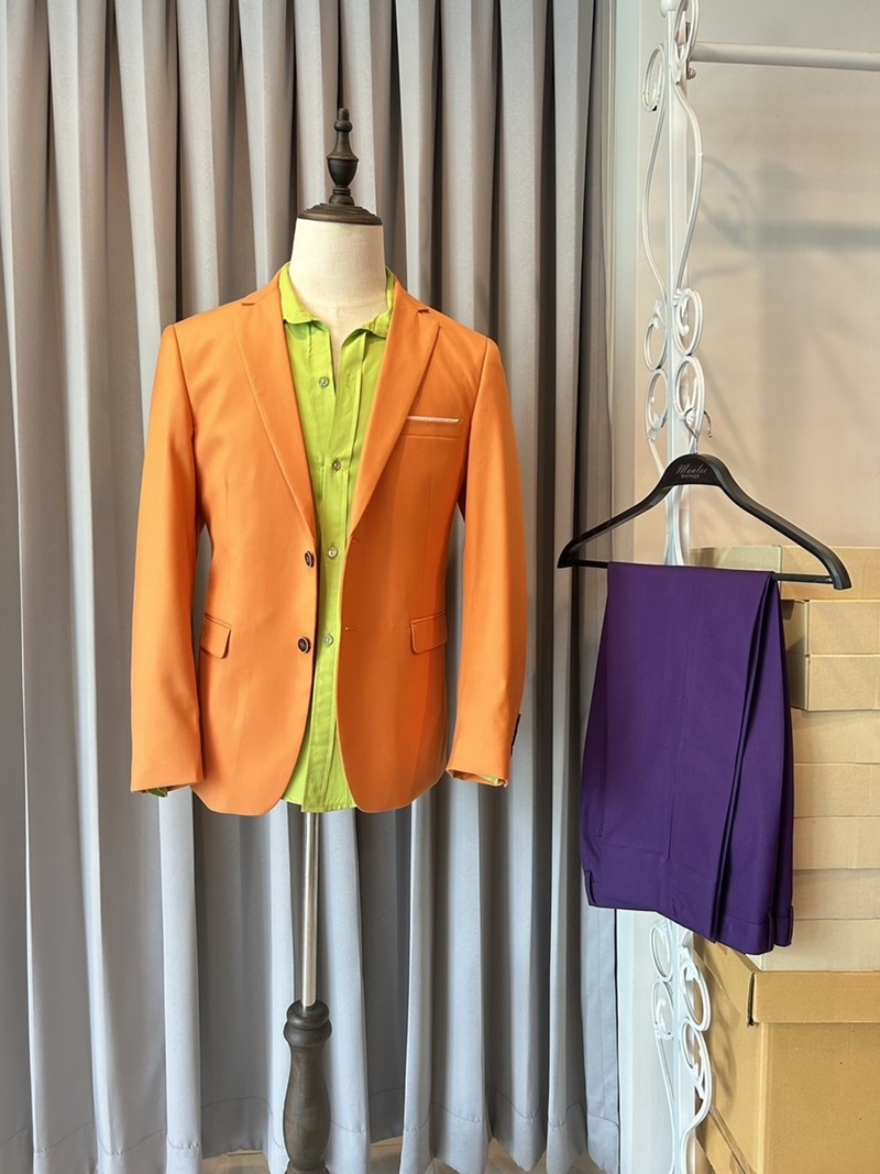 พร้อมเช่า ชุดสูทชาย แฟชั่น Set คละสี