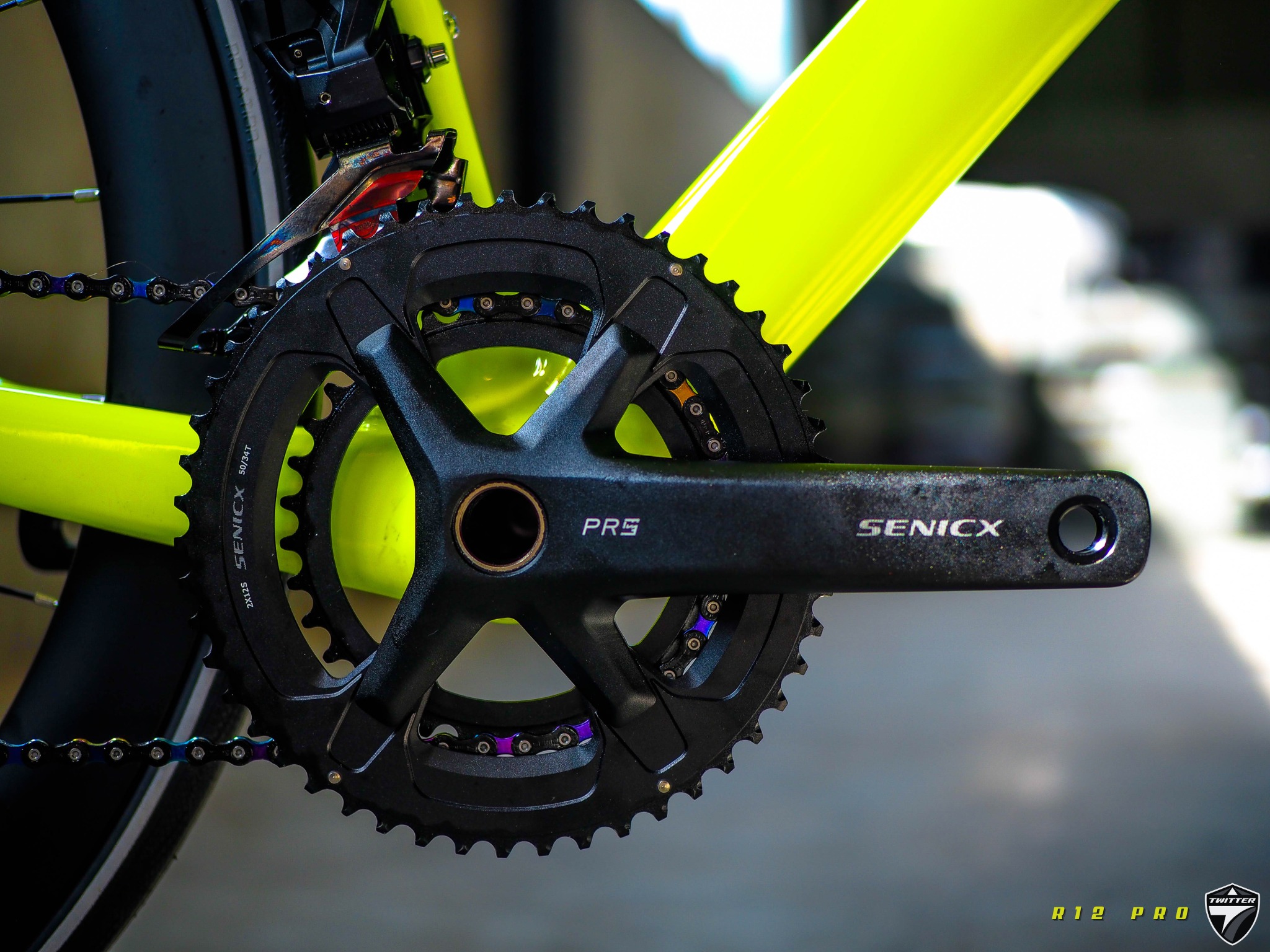 จักรยานเสือหมอบ TWITTER R12 PRO 26SP. CARBON WHEELS เกียร์ไฟฟ้า EDS TX 13SP. 2024