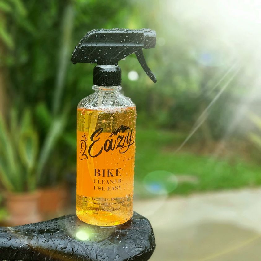 สเปร์ยทำความสะอาดคราบ 2 EAZY SPRAY CLEARNER 450ml. ขจัดคราบน้ำมัน โซ่ เฟือง ชุดขับ จักรยาน จารบี ฝุ่นเหนียวเหนอะ จาก..น้ำมัน + ฝุ่น + ทราย + โคลน