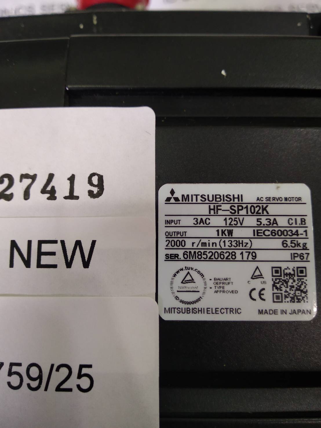 SERVO MOTOR “ MITSUBISHI ” รุ่น HF-SP102K