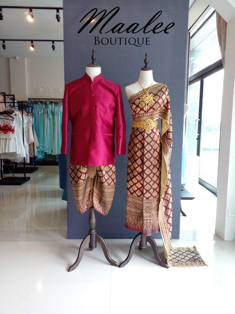 พร้อมเช่า ชุดแต่งงานไทยประยุกต์ สีแดง