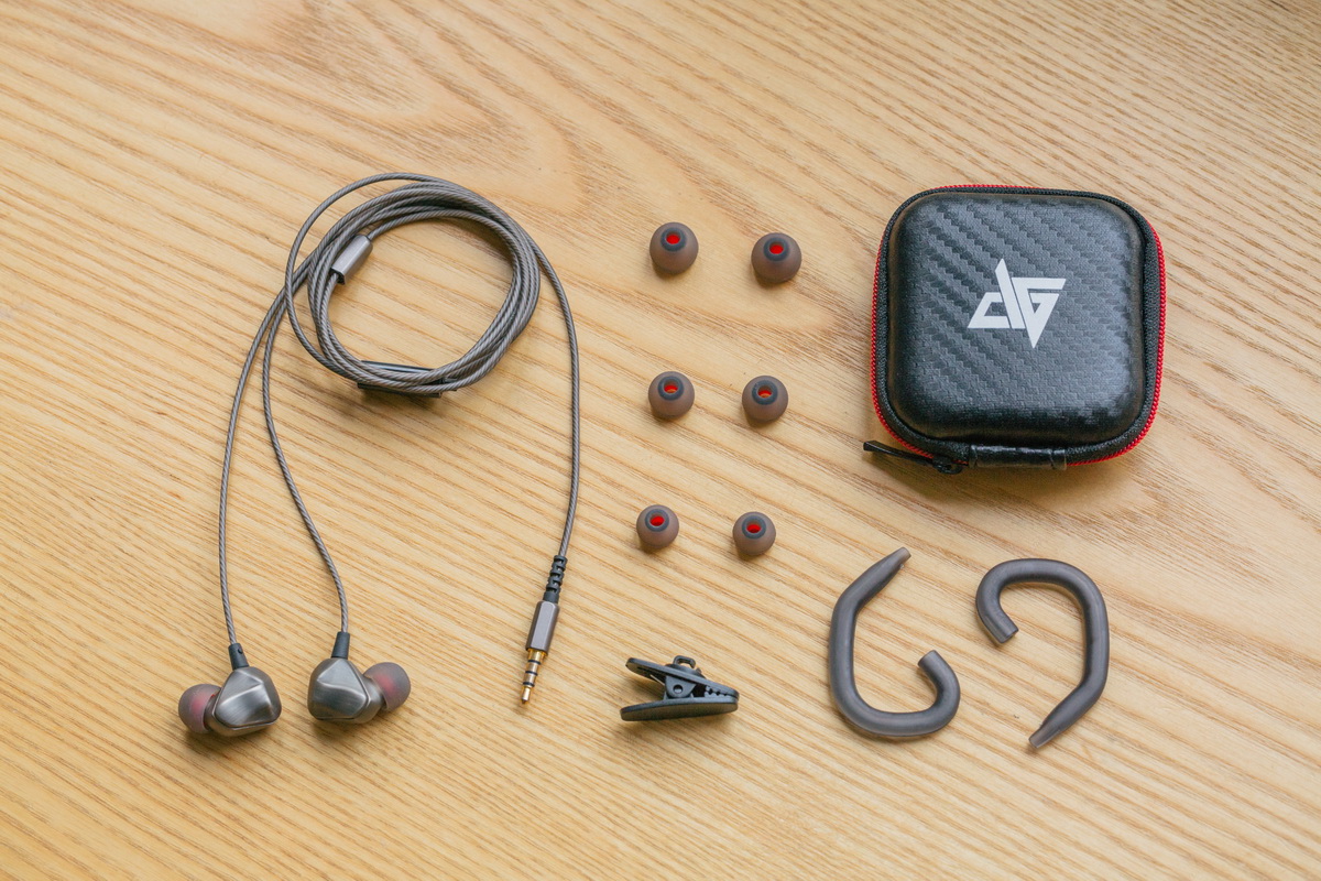 ขาย Auglamour F100 หูฟังบอดี้เหล็ก พร้อมไมค์ รองรับ Smart phone