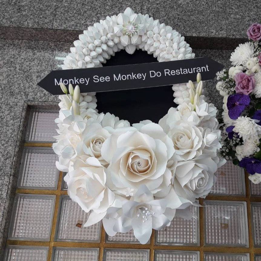 พวงหรีด - มาลาขาว | พวงหรีดดอกไม้กระดาษ | ส่งฟรีกรุงเทพฯ