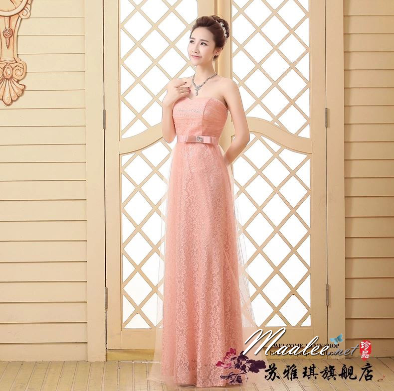 พร้อมส่ง ชุดราตรียาว เกาะอก ผ้าลูกไม้คลุมผ้าตาข่าย แต่งโบว์และคริสตัลช่วงเอว สีชมพู (เชือกผูก)