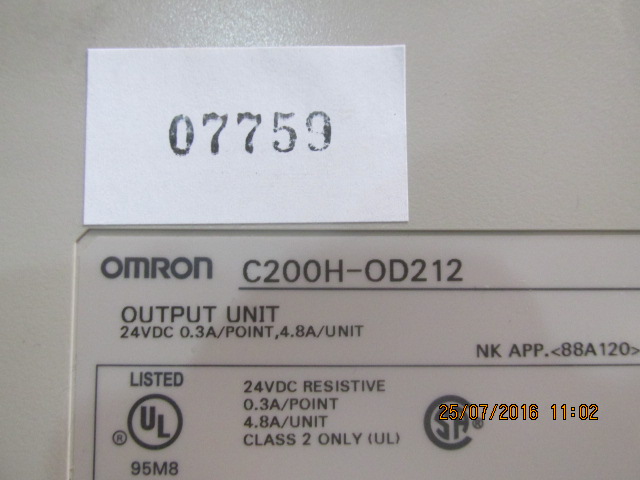 PLC “ OMRON ” รุ่น C200H-OD212