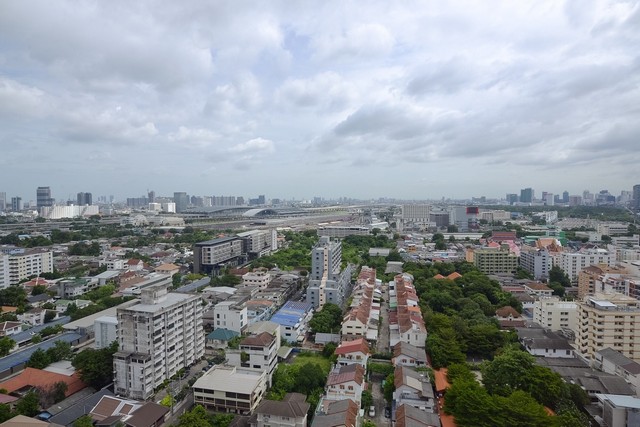ให้เช่าคอนโดเดอะไลน์ พหล-ประดิพัทธ์ 34.5 ตรม.ห้องสวย วิวสวนจตุจักร เครื่องใช้ไฟฟ้าครบ