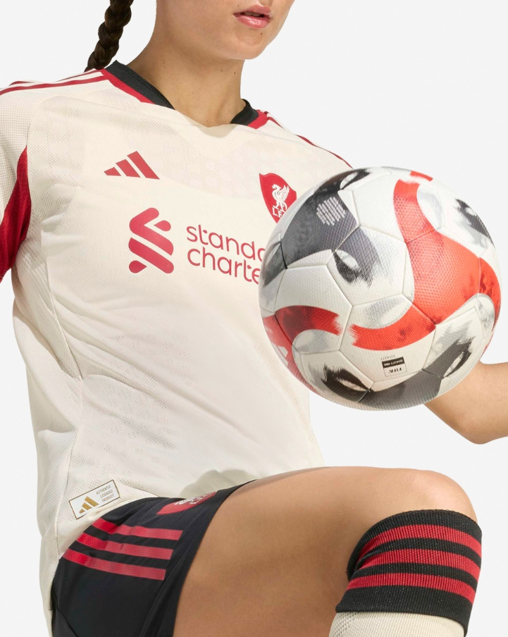 เสื้อผู้หญิงลิเวอร์พูล 2025 2026 ทีมเยือน เวอร์ชั่นนักเตะ 25-26 Authentic Away ของแท้