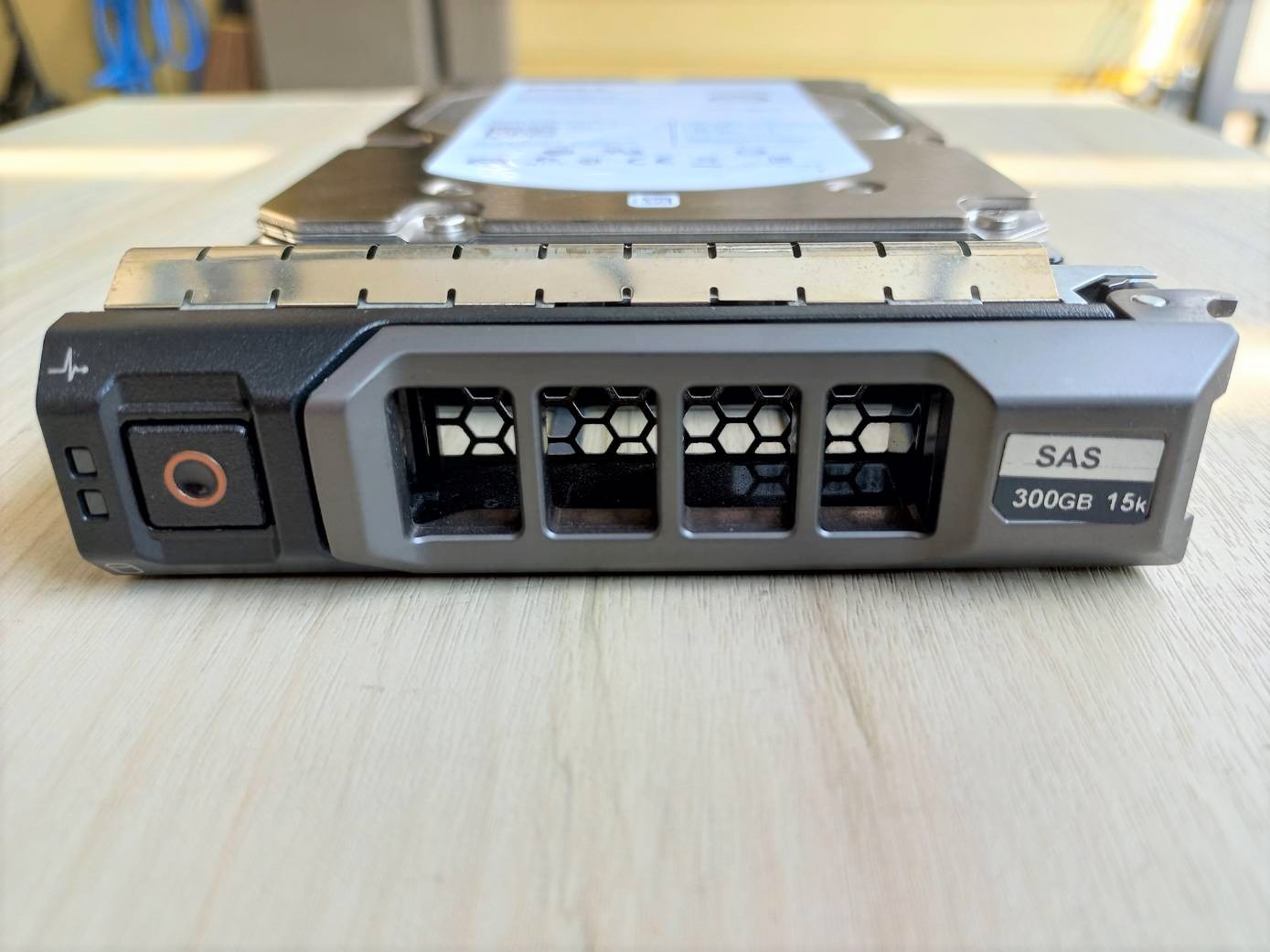 0F617N, F617N, ST3300657SS Dell 300GB 15K 6G 3.5″ SAS HDD HARD DRIVE 9FL066-150