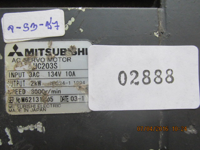 SERVO MOTOR “ MITSUBISHI ” รุ่น HC203S