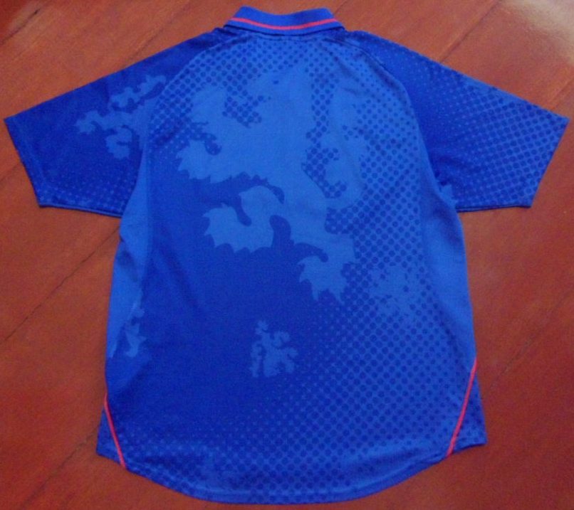 เสื้อฟุตบอล ทีมสโมสรเรนเจอร์ส ชุดเหย้า 2002/03 M-Size / RANGERS Football Shirt Home Kit 2002/03 Jersey M-Size