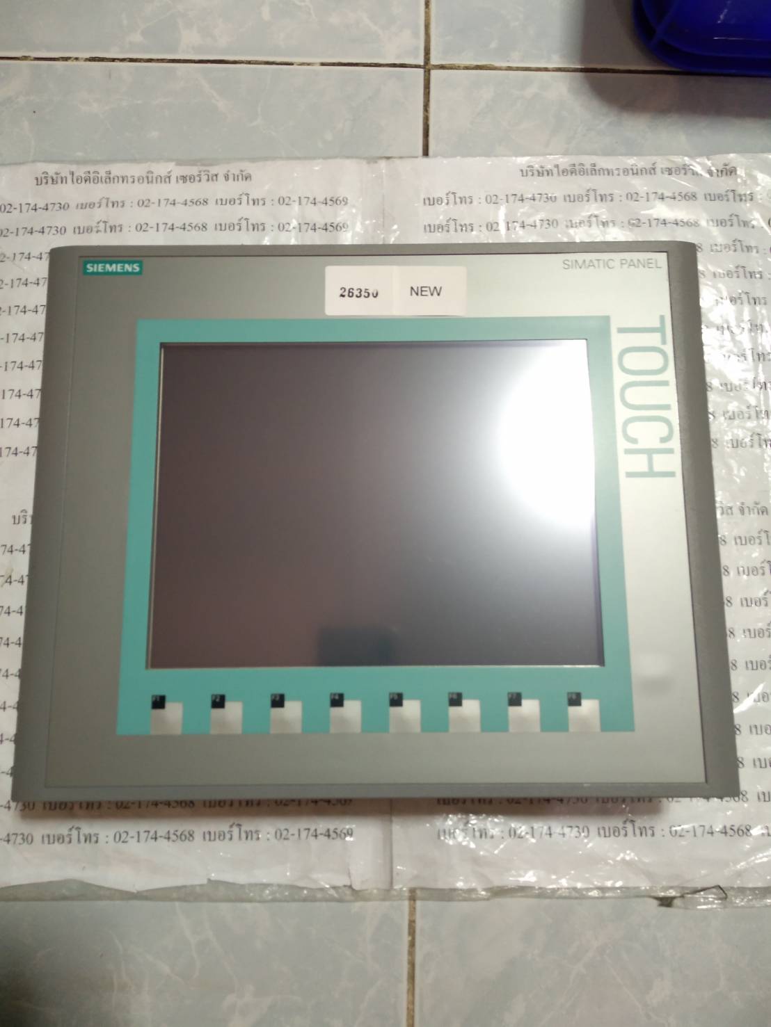 6AV6 647-0AF11-3AX0 HMI " SIEMENS "