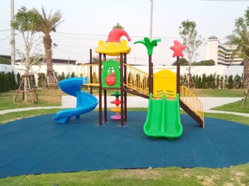 เครื่องเล่นสนาม ชุดหมวกน้อยแสนซน