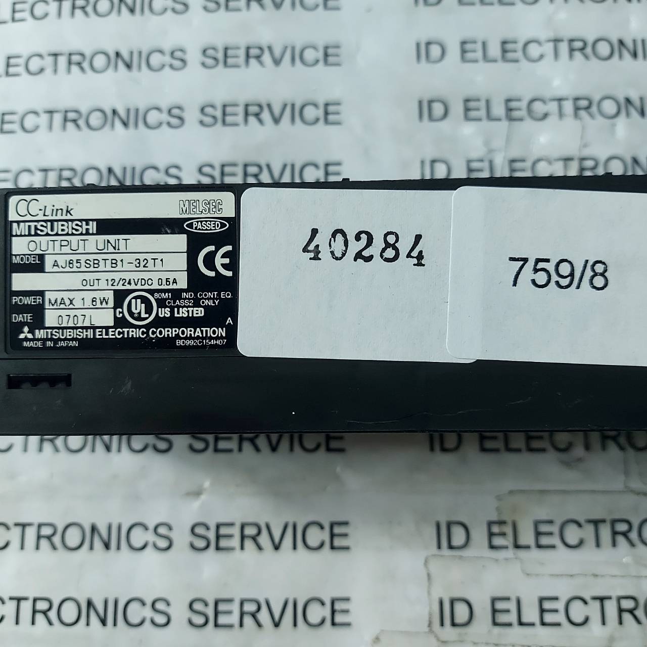AJ65SBTB1-32T1 PLC " MITSUBISHI "