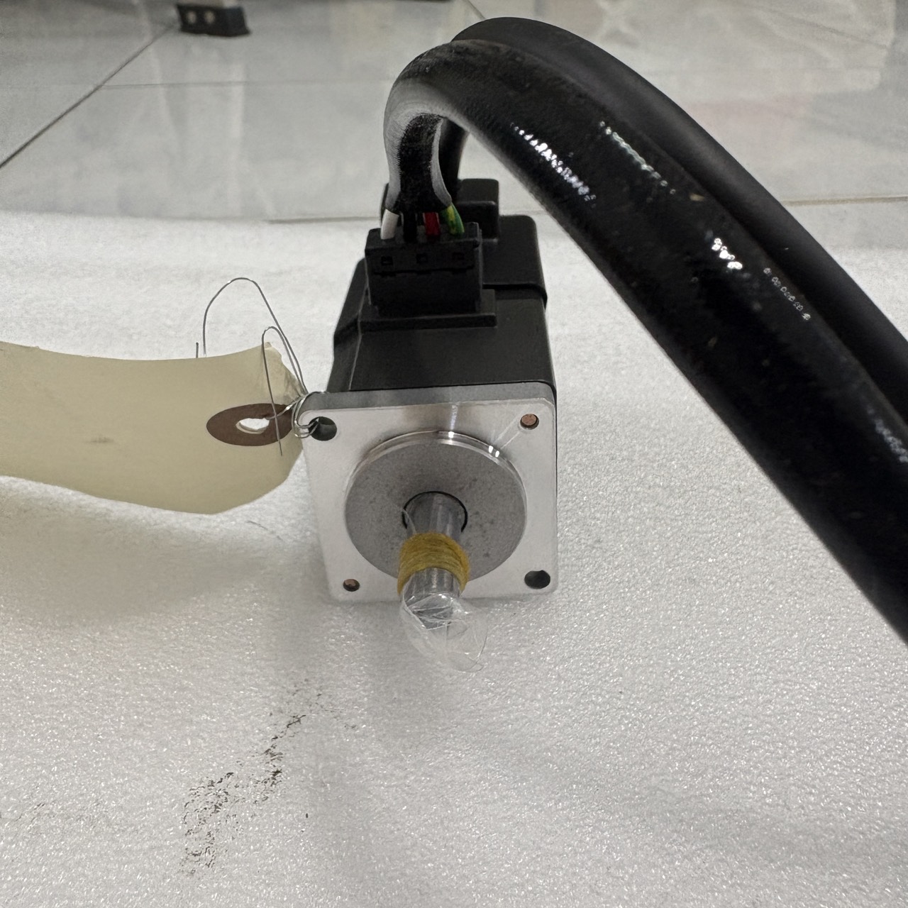 SERVO MOTOR “ MITSUBISHI ” รุ่น HC-PQ053