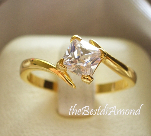 ิBR030 แหวนเพชรCZ สี่เหลี่ยม(Emerald Cut) เก๋ เท่ เรียบ หรู ดูดี