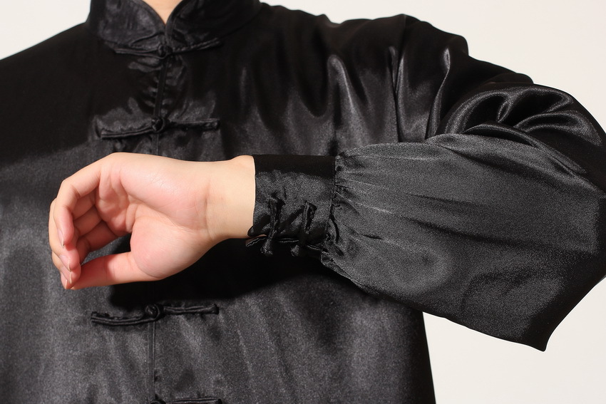 Pre-order ชุดจีนชาย แขนยาวผ้าแพร สีดำ