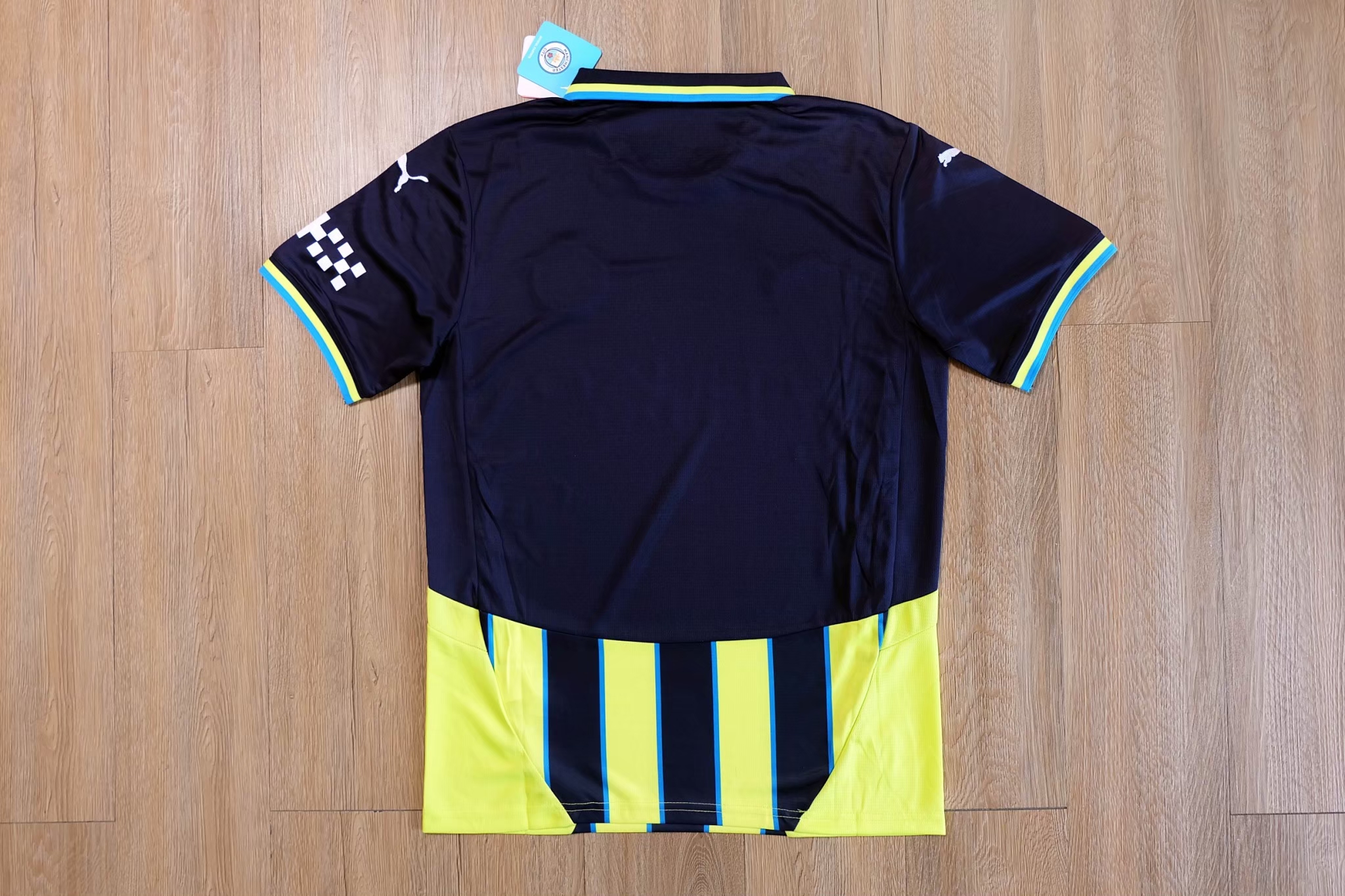 Manchester City Away 2024/25 Jersey เสื้อแมนซิตี้ เยือน