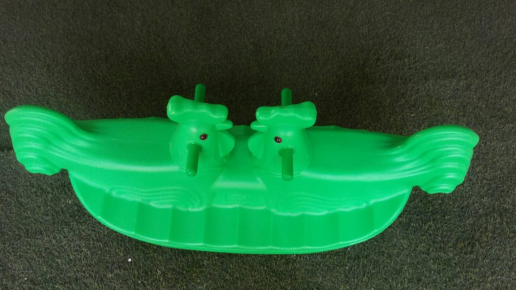 ไก่คู่โยกเยก