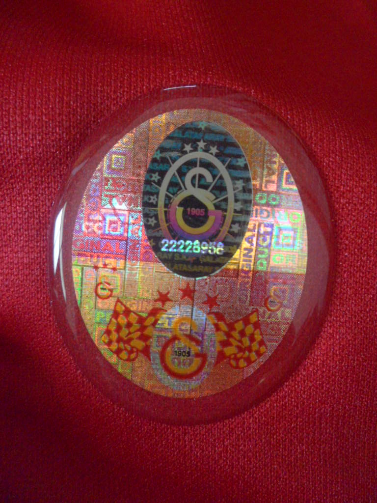 เสื้อฟุตบอล ทีมสโมสรกาลาตาซาราย เอสเค ชุดเหย้า 2009/10 ใหม่ S-Size / GALATASARAY SK Football Shirt Home Kit 2009/10 Jersey NEW S-Size