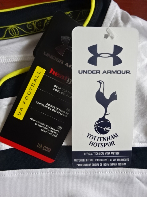 เสื้อฟุตบอล ทีมสโมสรท็อตแน่ม ฮ็อทสเปอร์ ชุดเหย้า 2014/15 ปักนัดชิง Capital One Cup Final 2015 ใหม่ M-Size / TOTTENHAM HOTSPUR Football Shirt Home Kit 2014/15 Capital One Cup Final 2015 MDT Jersey NEW M-Size