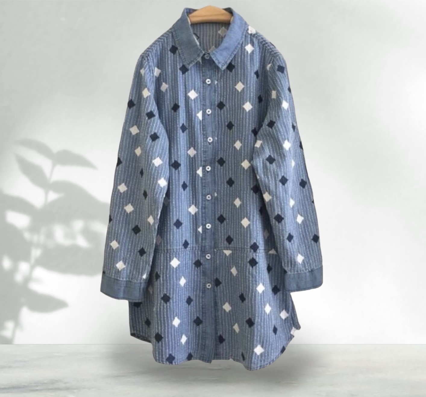 เสื้อเชิ้ตยีนส์ลายทางปักลาย
