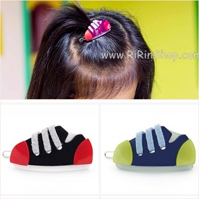 Renachris กิ๊บติดผมรองเท้าผ้าใบ ( Black, Blue )