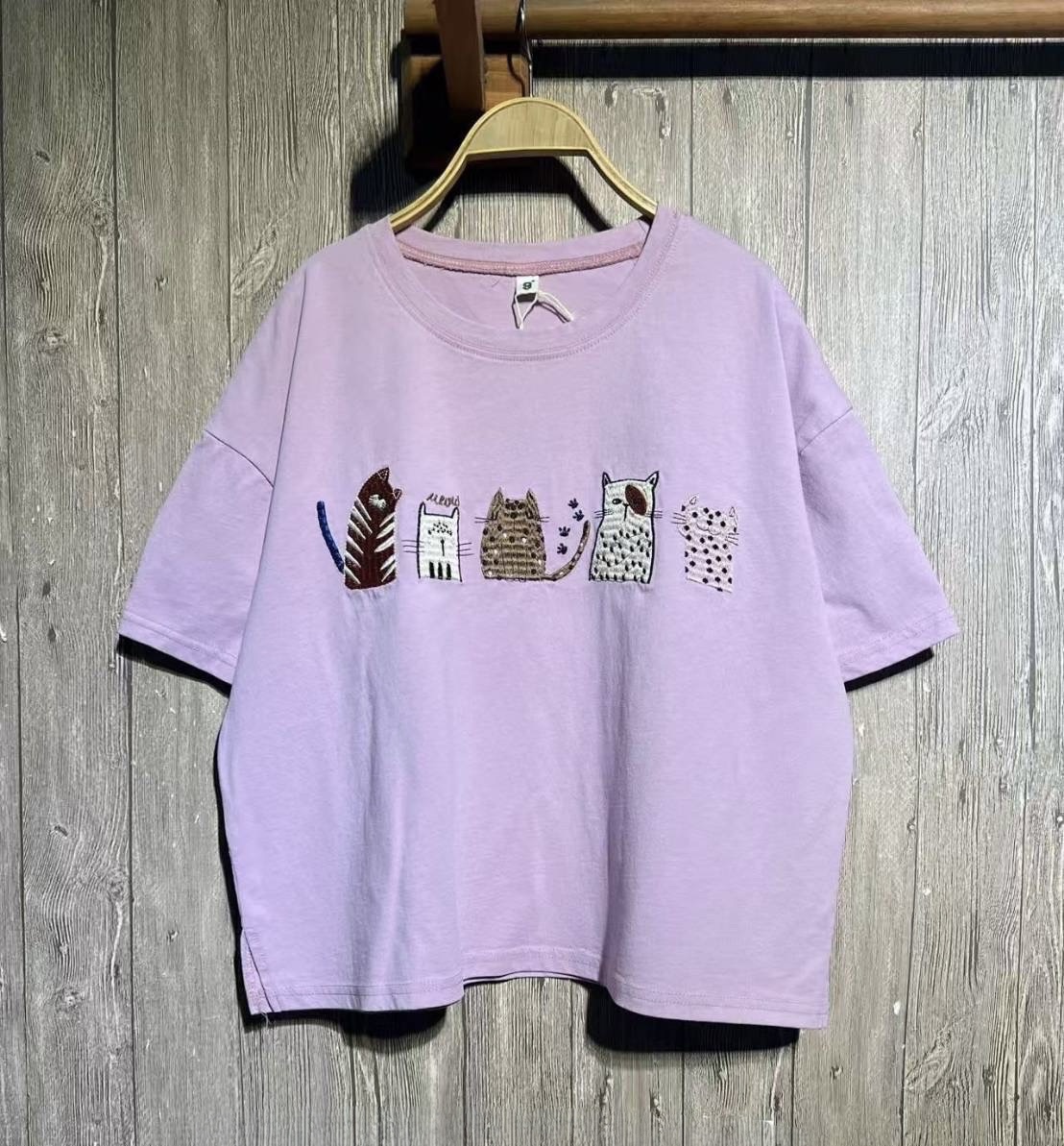 เสื้อยืดปักลายแมว 9am