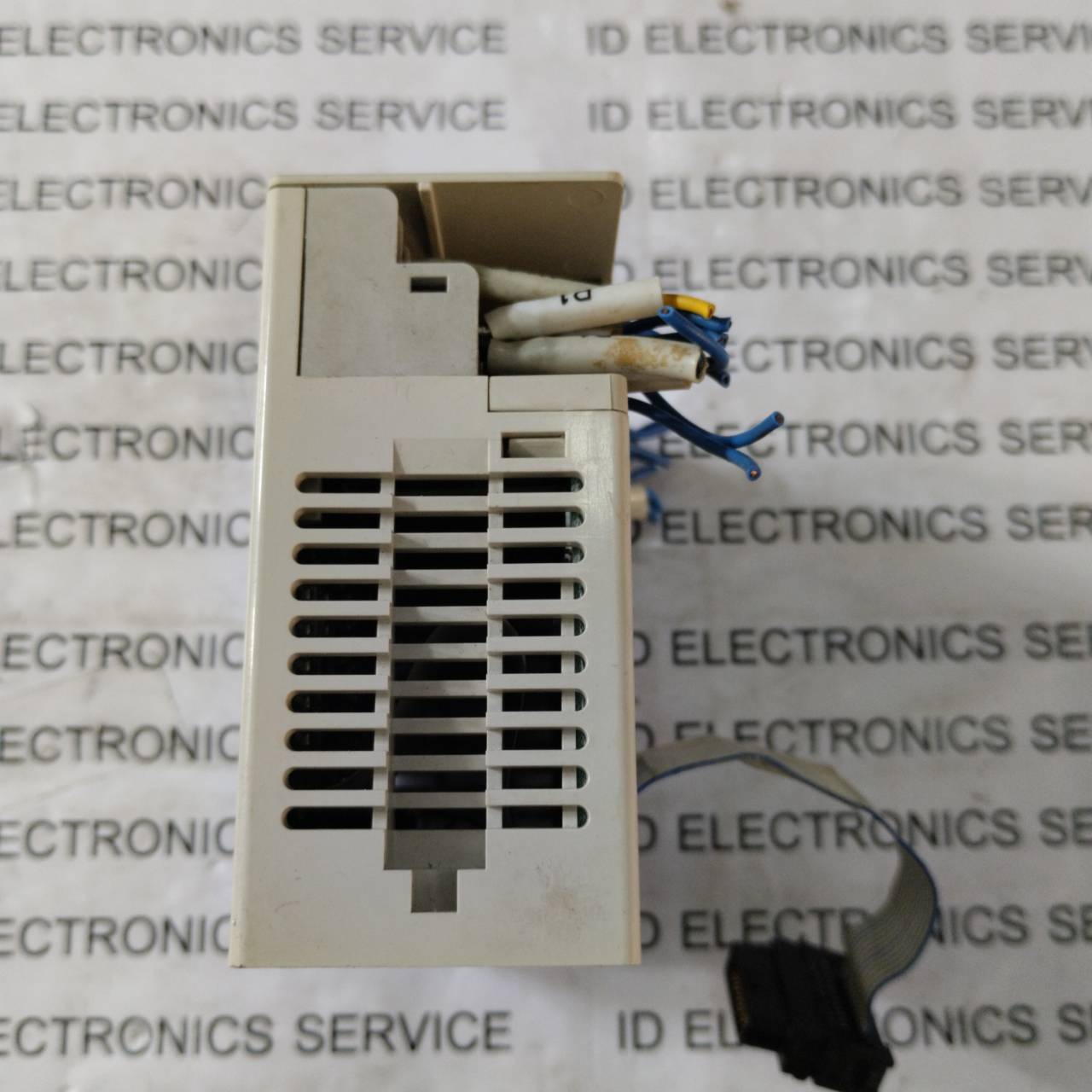 PLC " MITSUBISHI " รุ่น FX2N-16EX