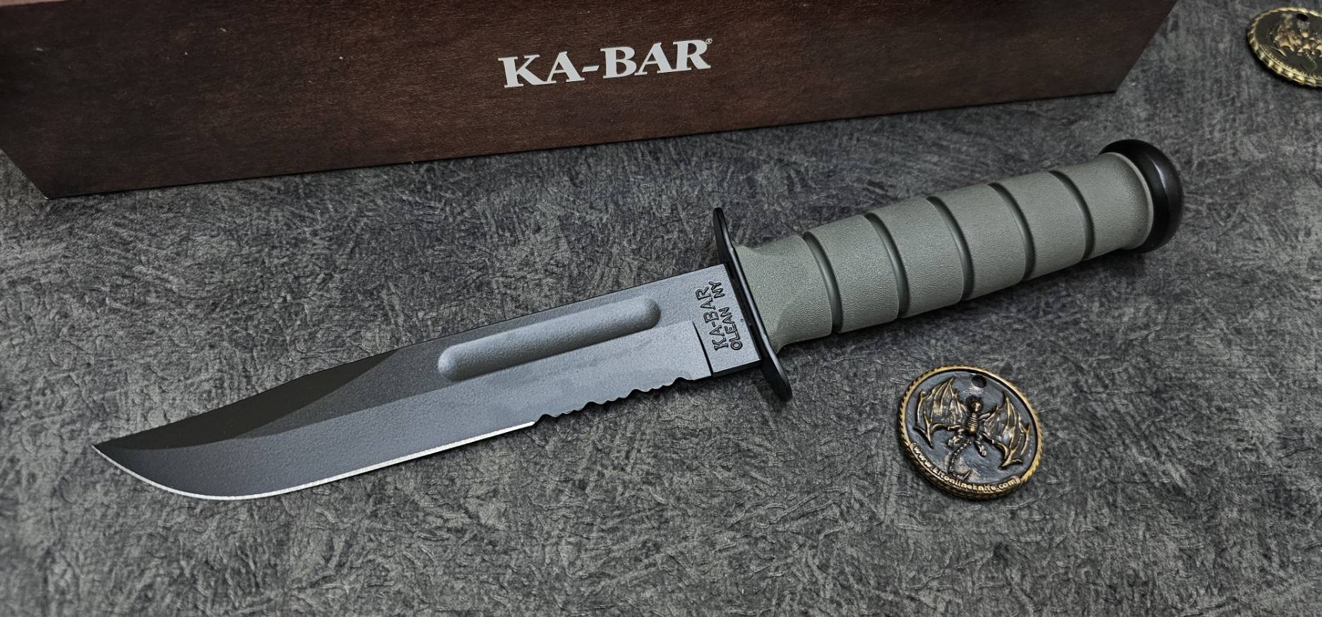 Ka-Bar Bowie Full-Size Knife Foliage GFN Sheath (7" Black Serr)