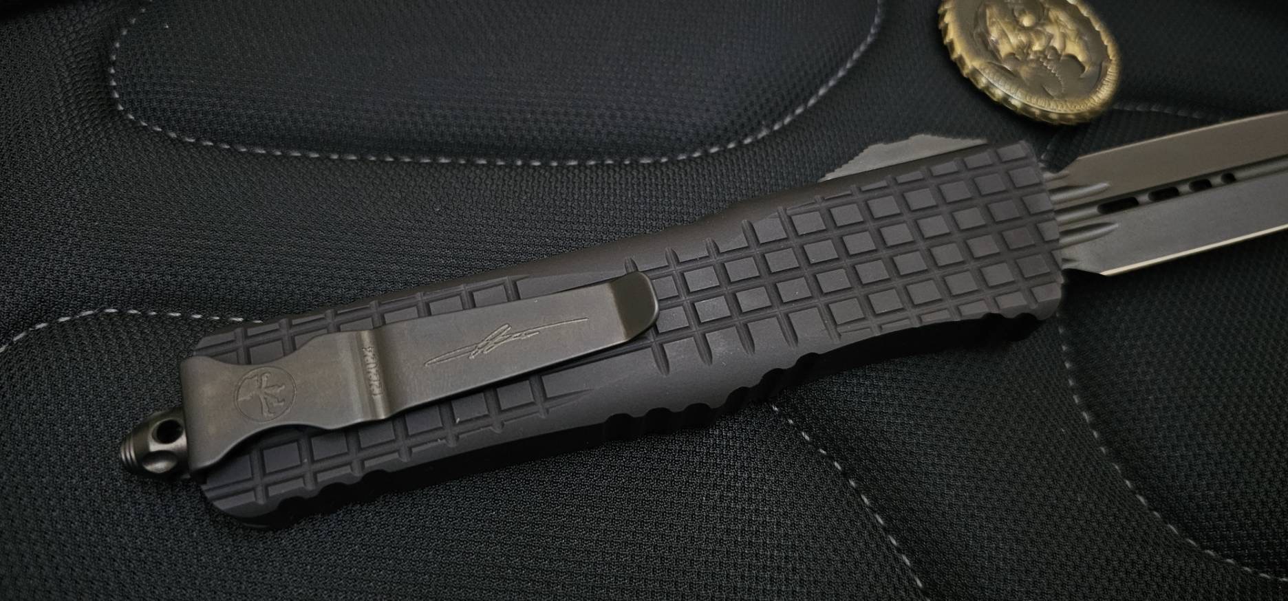 Microtech Combat Troodon D/E Shadow - Black Handle - Black Blade