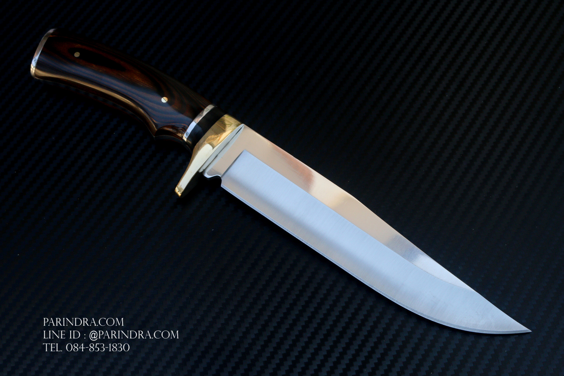 มีดเดินป่า COLUMBIA รุ่น SA39 ด้ามไม้มีลวดลาย ทรงใบมีดสวย คมกริบ