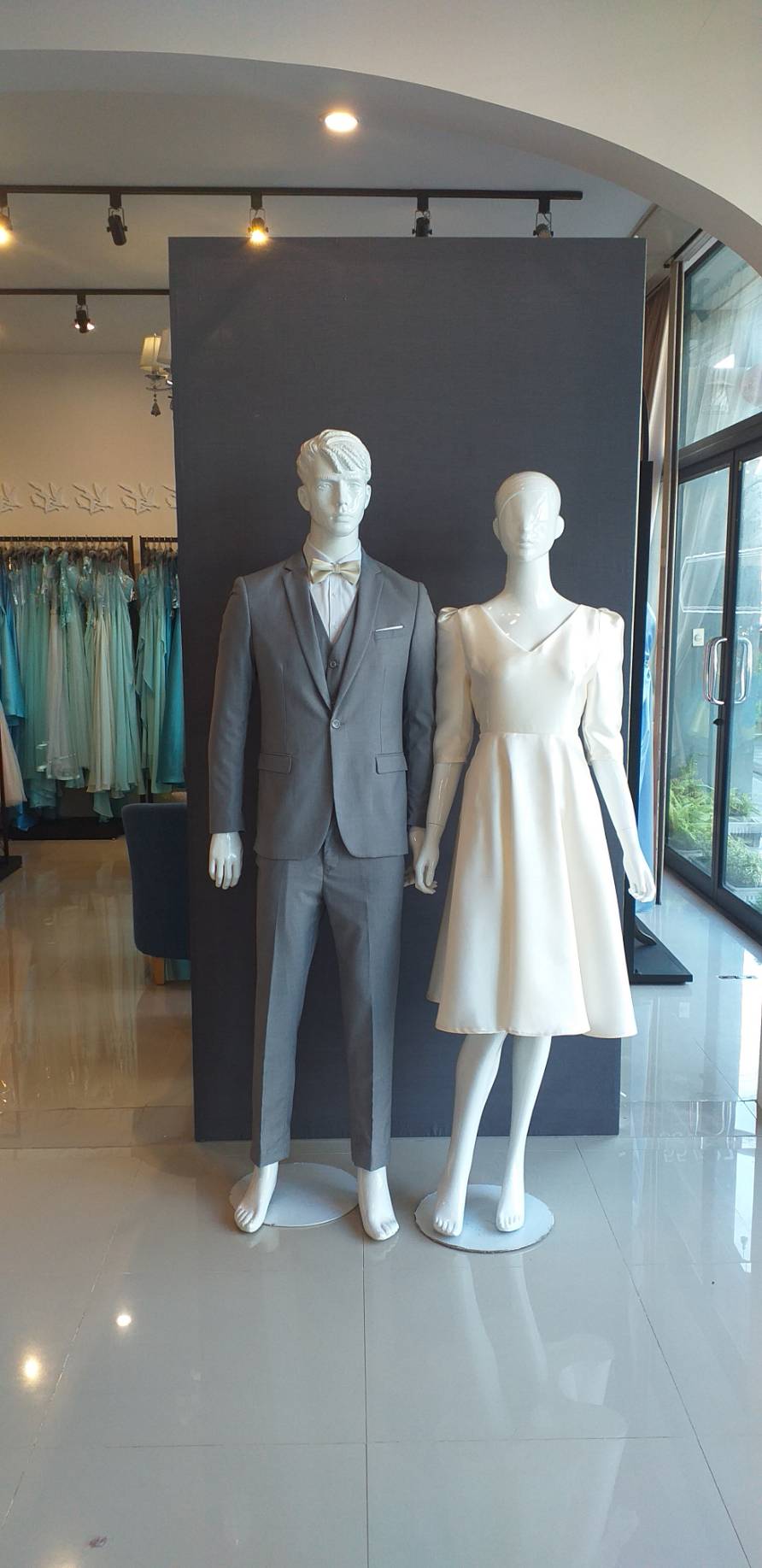 พร้อมเช่า ชุดแต่งงาน มินิมอล ชุดหมั้น แขนสามส่วน