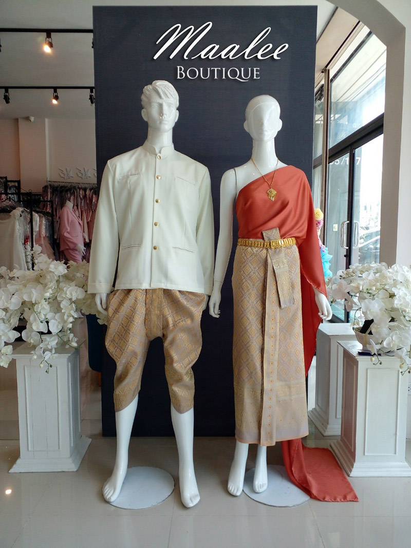 เช่า ชุดไทย ชุดเพื่อนเจ้าสาว ชุดไทยสไบสีส้มอิฐ ผ้าถุงทอง