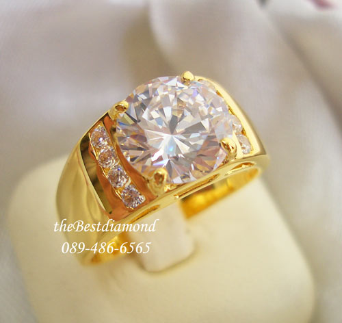 BR812++แหวนชาย วงนี้หรูหรามาก โชว์เพชรสุดๆ 2.5 กะรัต เริ่ดมาก ใครชอบเพชรใหญ่ๆ ต้องไม่พลาดวงนี้แน่นอน ใส่แล้วเสี่ยสุดๆ