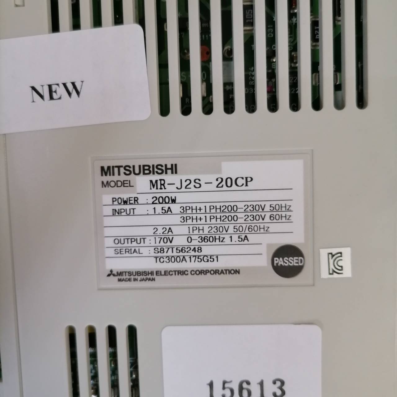 SERVO DRIVE " MITSUBISHI " รุ่น MR-J2S-20CP