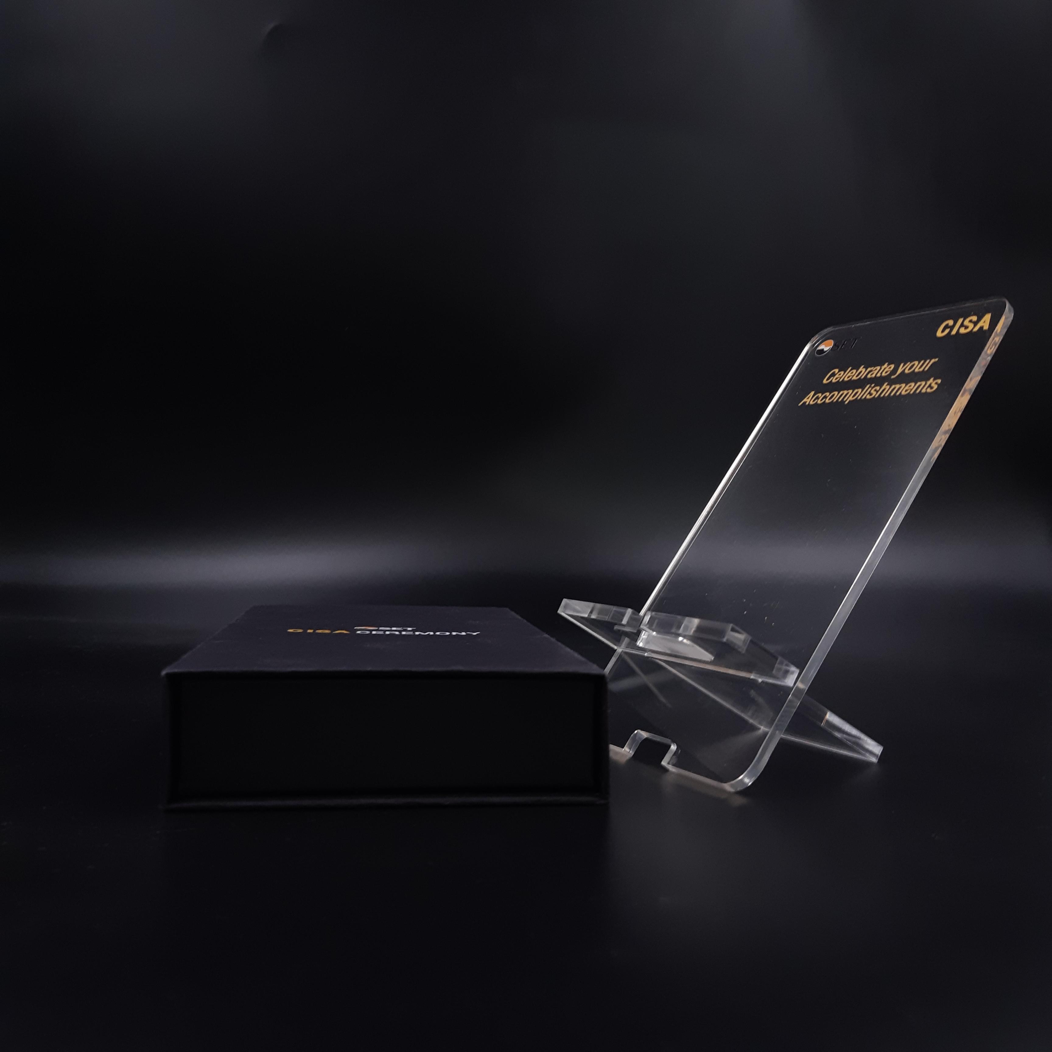 พิมพ์ UV แท่นวางโทรศัพท์อะคริลิค พร้อมกล่อง