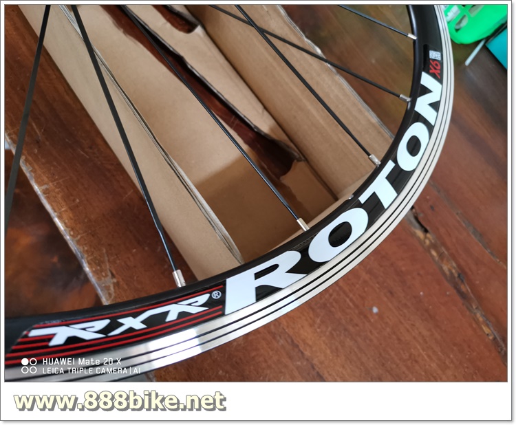 ชุดล้อเสือหมอบ Roton RXR - XC6, ขอบ 35มม, อลู 700C Road bike Wheels 11สปีดชิมาโน่ มีสีดำและสีแดง