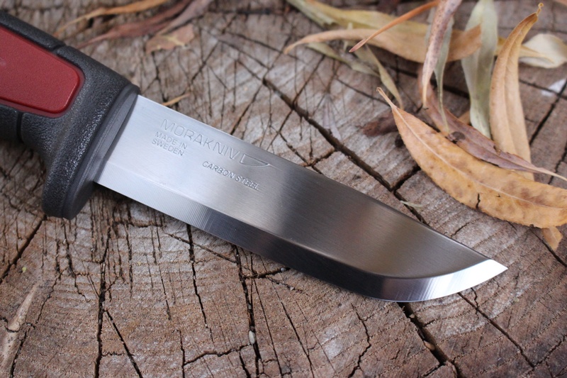 มีดใบตาย MoraKniv Pro C Carbon Steel Blade Sweden ด้ามสีแดง ของแท้ 100%