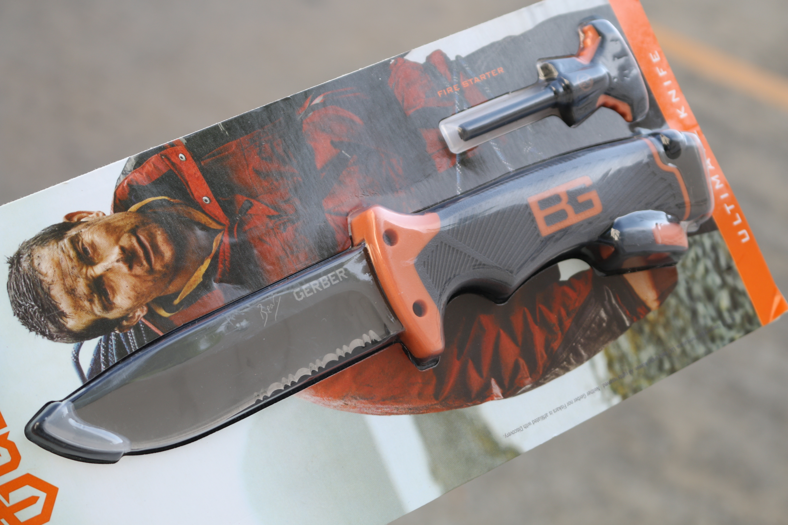 มีดใบตาย Gerber Bear Grylls Ultimate Serrated Fixed Blade OEM ขนาด 10 นิ้ว แกร่งสุดๆ