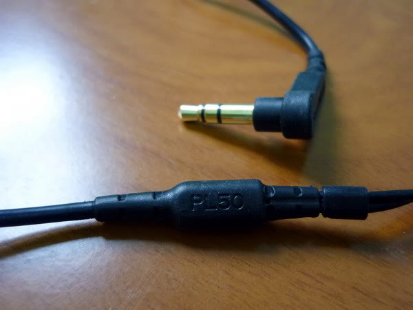 ขาย หูฟัง Soundmagic PL50 หูฟังแบบ BA Balance Amarture Driver ตัวแรกของ Soundmagic ที่ลื่นหูฟังสบาย เสียงย่านสูงชัดเจน กลางก็เด่น เบสก็มี ครบเครื่องทุกแนวเพลง