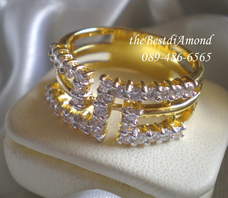 BR507+++แหวนทรงเรขาคณิต+++แบบเท่ห์ๆสไตน์Modern จัดวางรูปแบบได้เฉี่ยว ทันสมัย ดูดีสุดๆรูปแบบเก๋ไก๋มากๆๆเพชรแวววาว ใส่ได้สวยทุกนิ้ว ดูดีทันสมัยมากเลยค่ะ