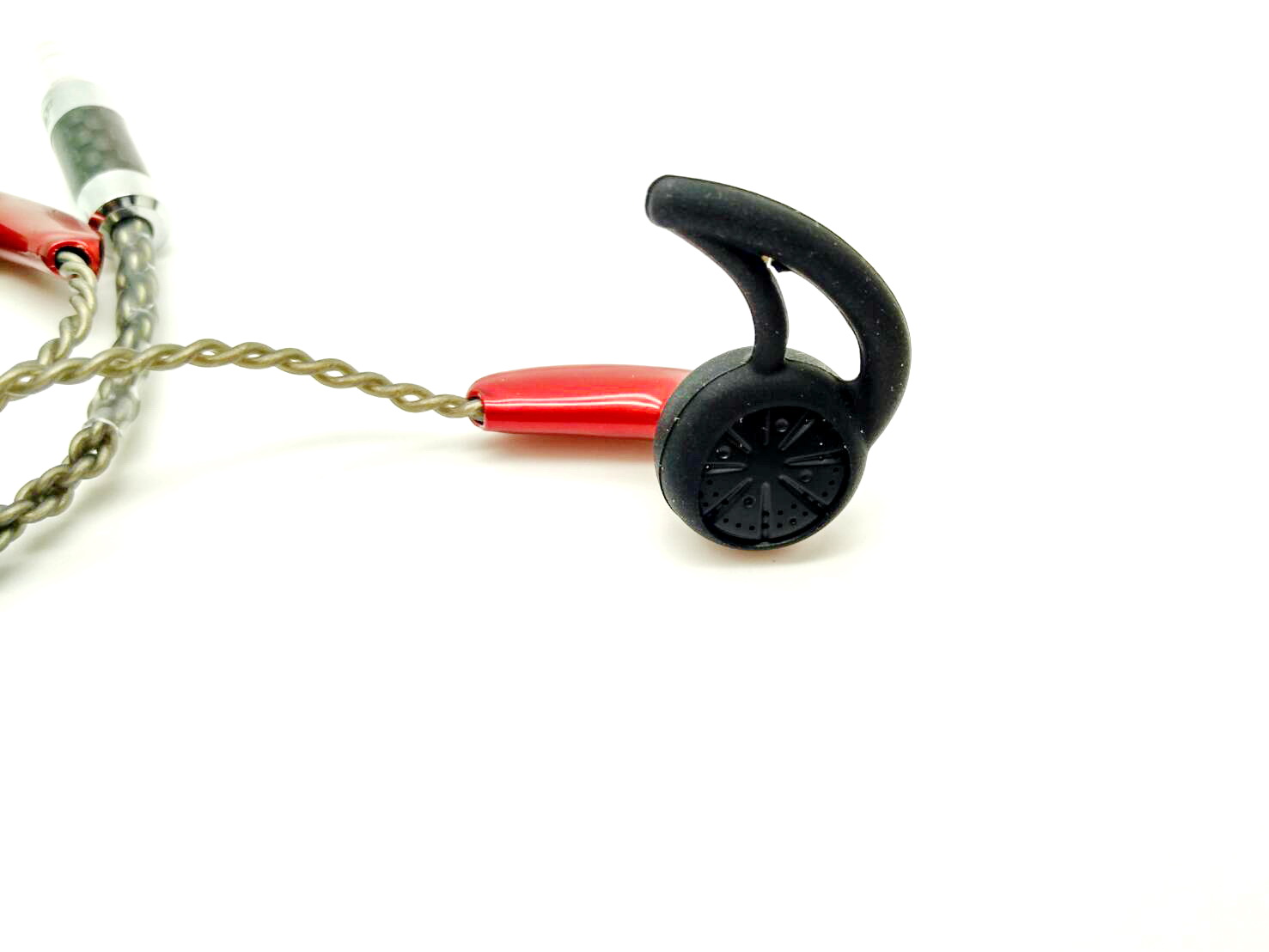 ขาย Seahf หูฟังเอียร์บัดเสียงดี กำลังขับสูง ซาวด์สเตจกว้าง