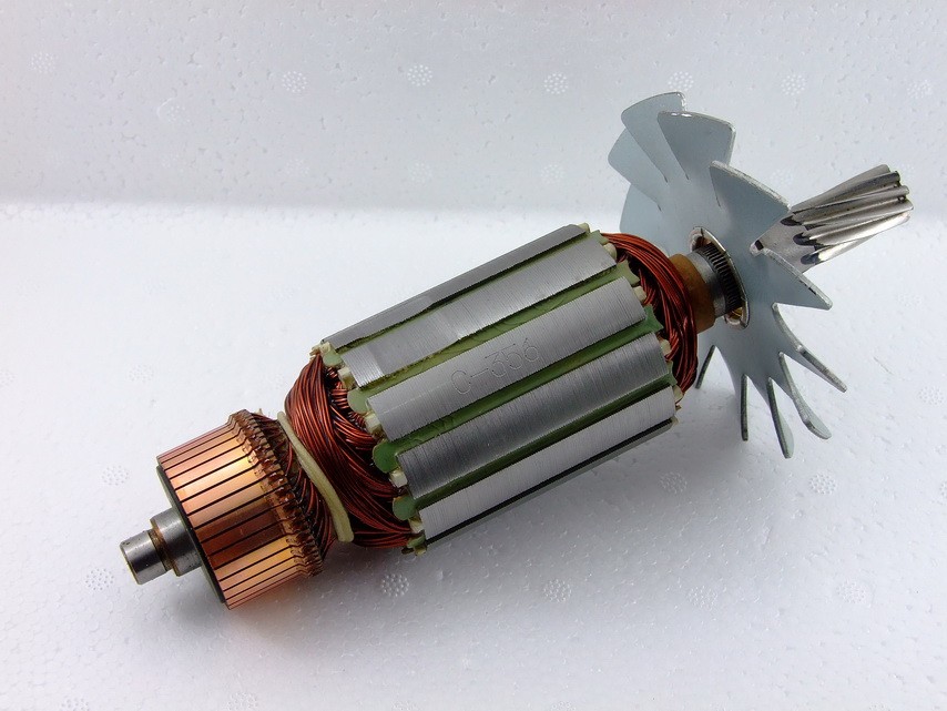 *เลิกจำหน่าย* ทุ่น แท่นตัด เรียวบิ Ryobi C356