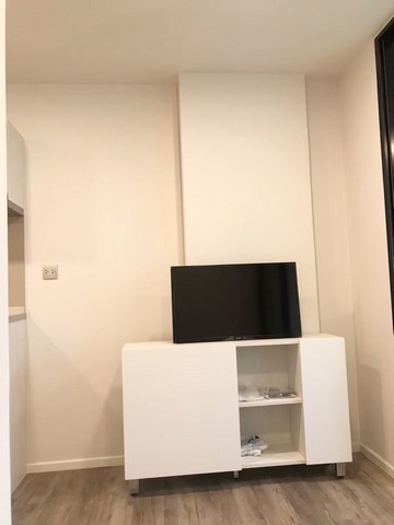 ให้เช่าคอนโด แอทโมซ แจ้งวัฒนะ ตึก A 22.5 ตร.ม.ห้องใหม่ เฟอร์ครบ มีเครื่องซักผ้า ใกล้โลตัสแจ้งวัฒนะ