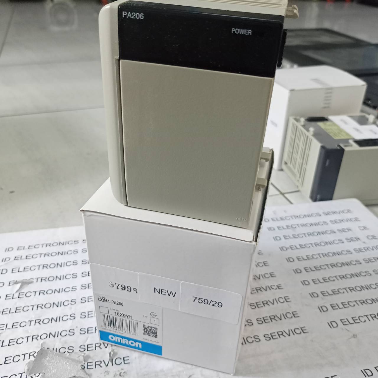 CQM1-PA206 PLC " OMRON "