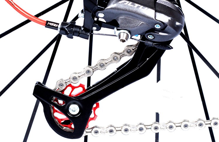 ลูกรอกตีนผี ลูกกลิ้งตีนผีหลัง RISK CERAMIC BEARING JOCKY WHEEL