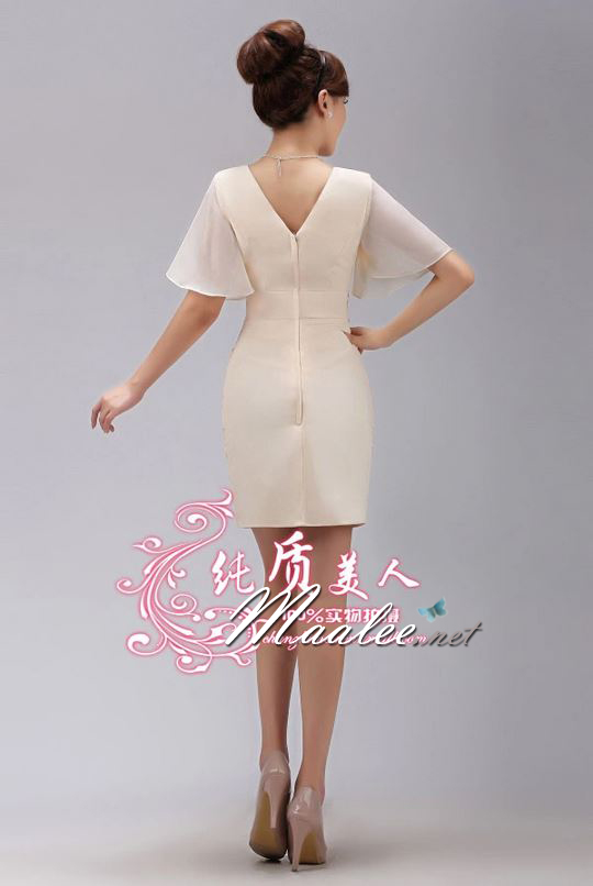 พร้อมเช่า ชุดราตรีแขนสั้น ผ้าชีฟอง สีครีม Champagne แขนย้วย แต่งเลื่อมช่วงเอว